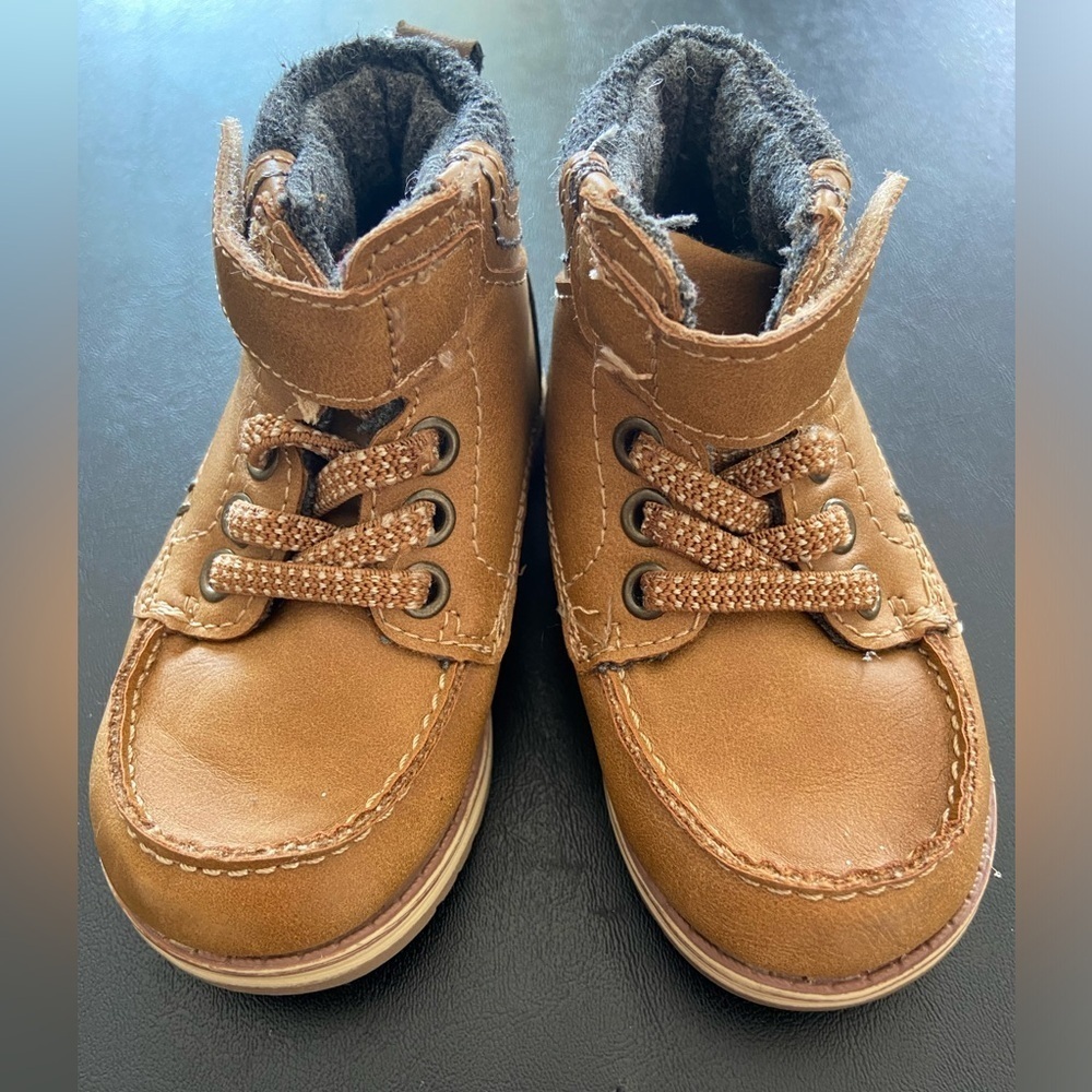 Crown Vintage Toddler Boots size 5